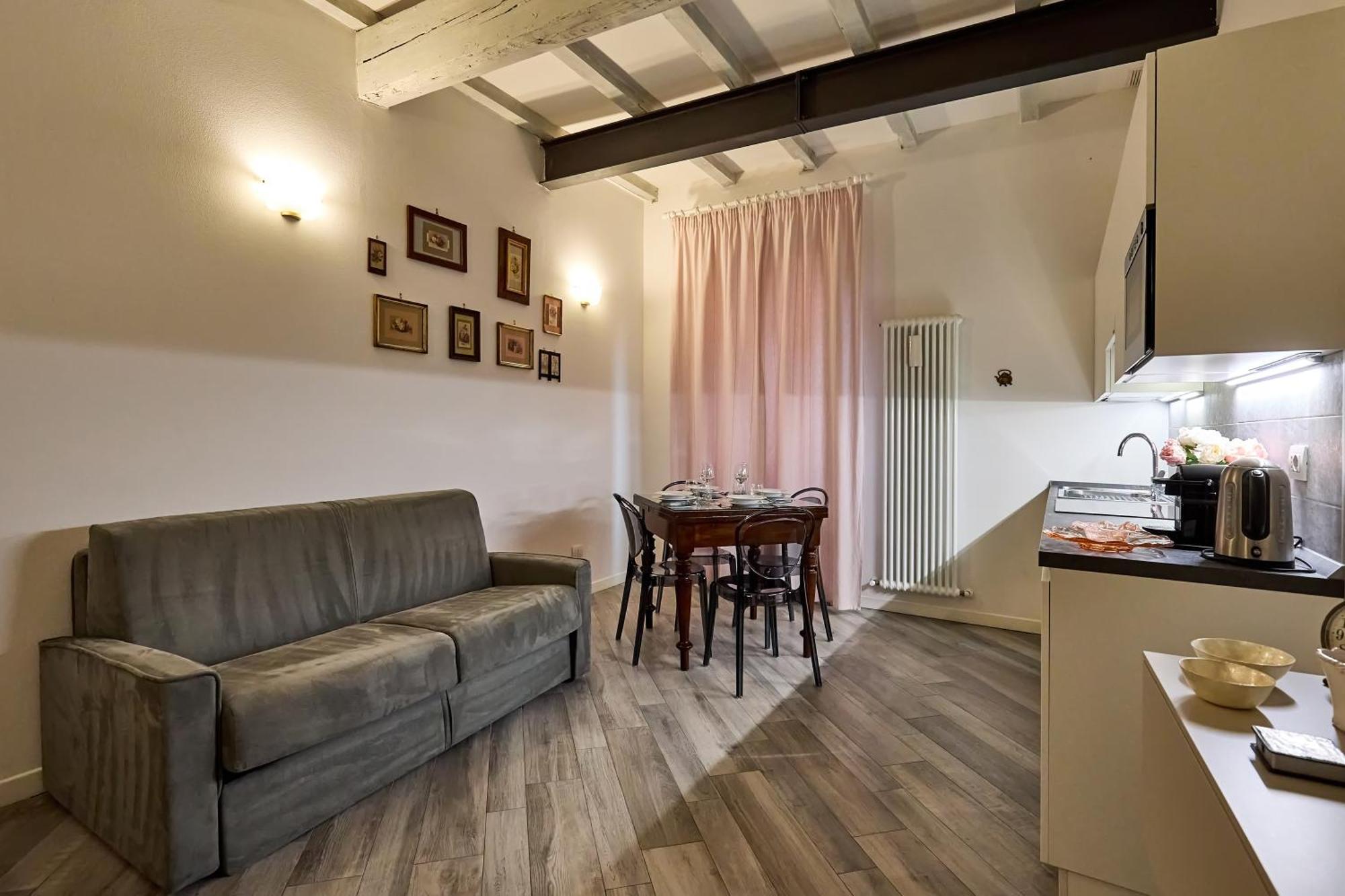 La Torre Lunga -Smart Working- 150 M Dalle-From Due Torri-Two Towers Μπολόνια Εξωτερικό φωτογραφία