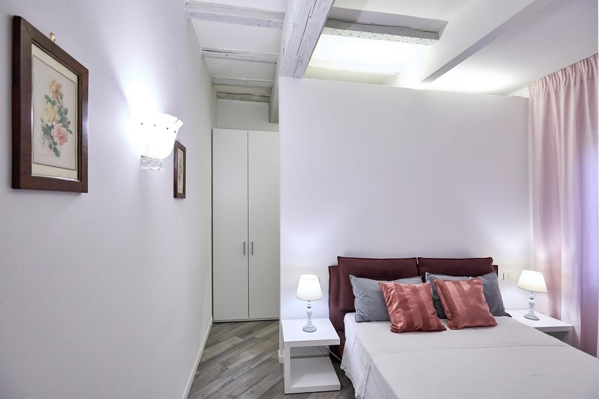 La Torre Lunga -Smart Working- 150 M Dalle-From Due Torri-Two Towers Μπολόνια Εξωτερικό φωτογραφία